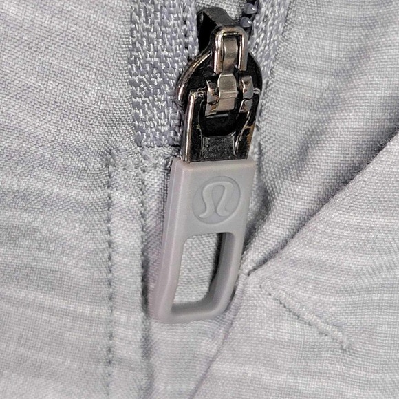 Lululemon Men’s Short Size M Grey Running Training Pockets Drawstring Lined - Picture 10 of 13